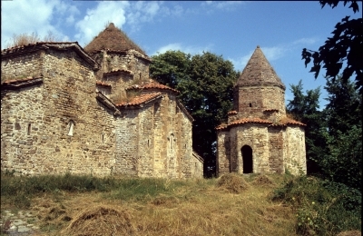 მონასტერი