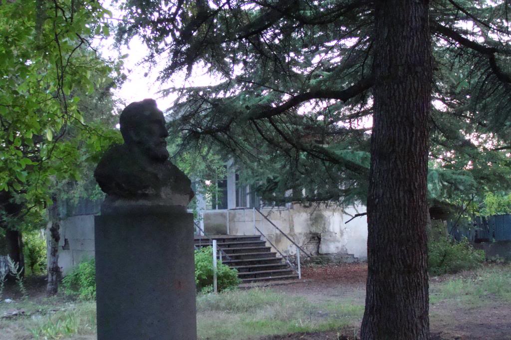 Niko Lomouri House Museum